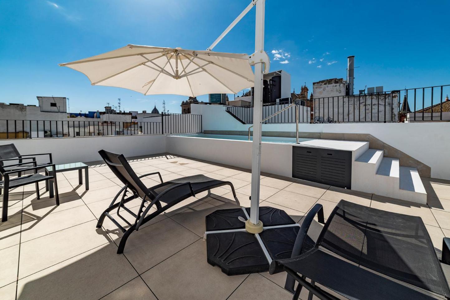 Slow Suites Salvador Seville Ngoại thất bức ảnh