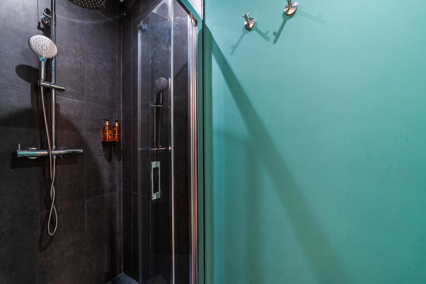 Slow Suites Salvador Seville Ngoại thất bức ảnh