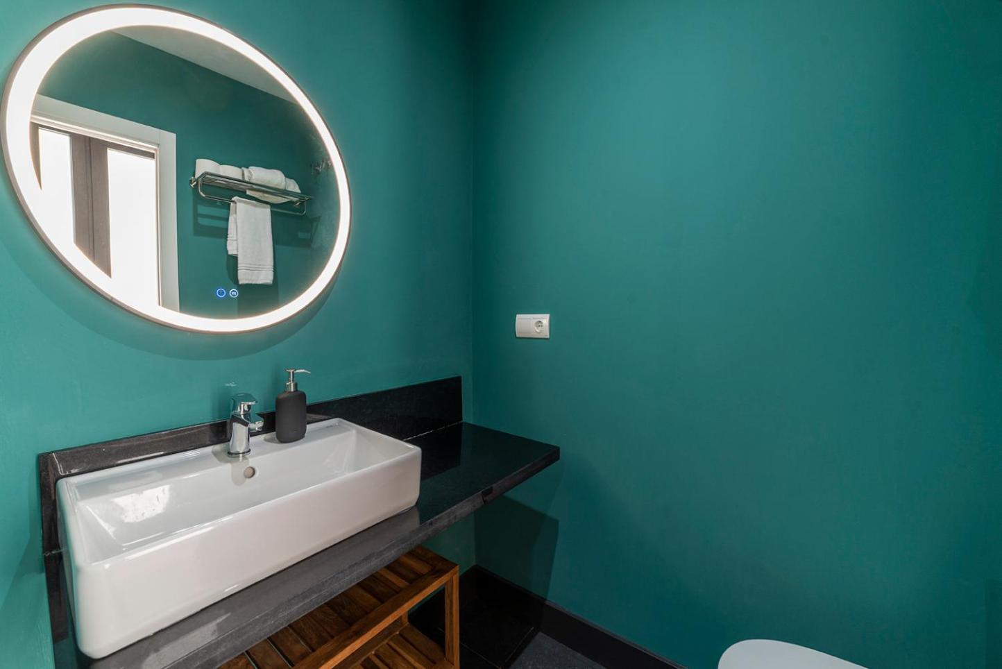 Slow Suites Salvador Seville Ngoại thất bức ảnh