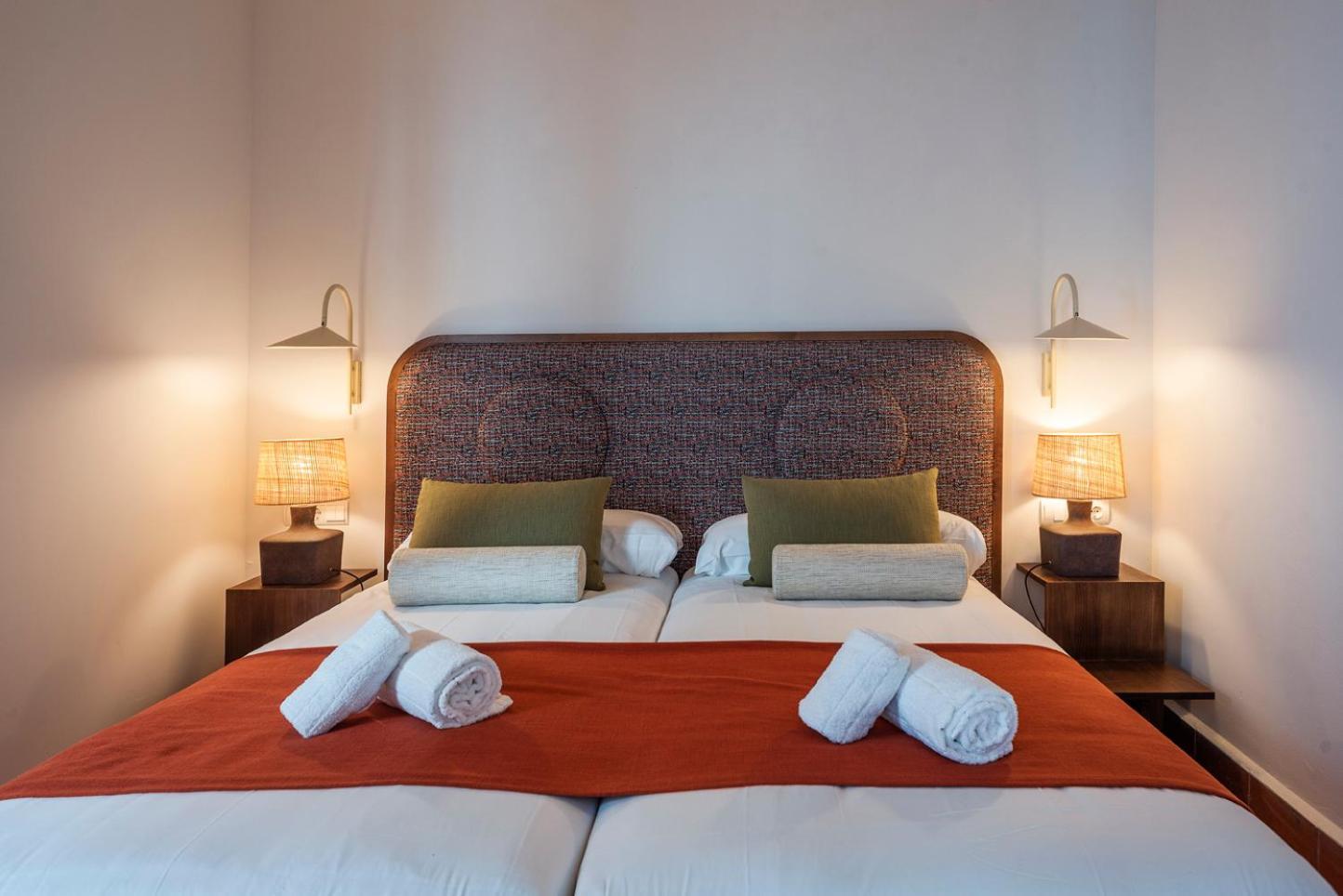 Slow Suites Salvador Seville Ngoại thất bức ảnh